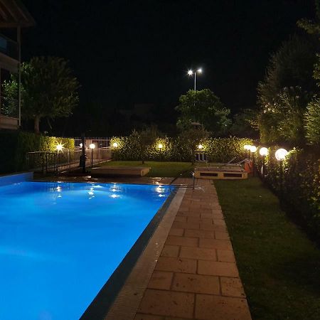 Garda Felice Lejlighed Desenzano del Garda Eksteriør billede